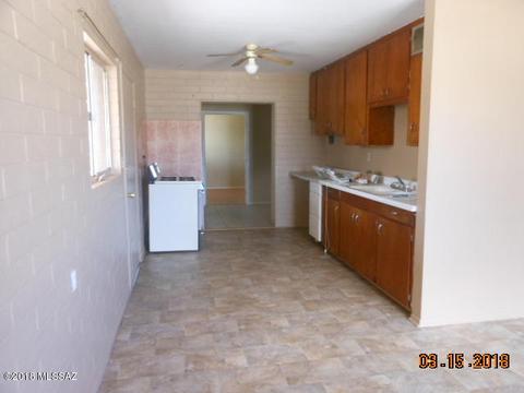 402 S Cochise Ave, Willcox, AZ 85643 photo 3