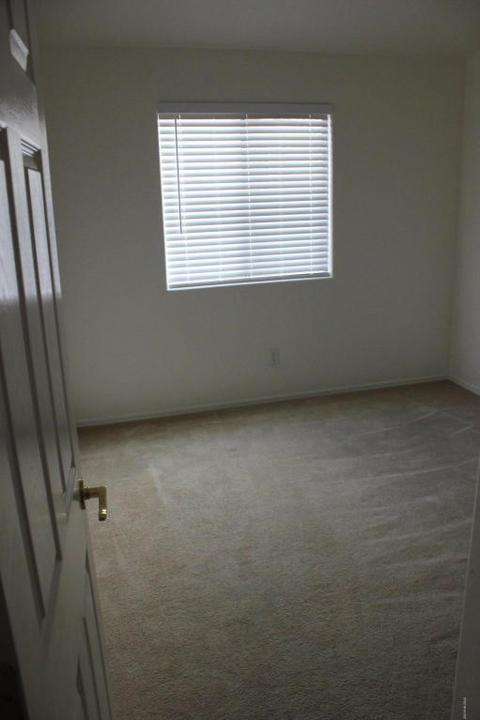 8519 E Sarnoff Ridge Loop, Tucson, AZ 85710 photo 9