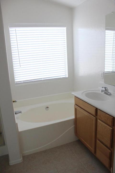 8519 E Sarnoff Ridge Loop, Tucson, AZ 85710 photo 16