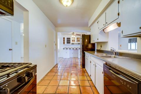 6322 Eli Dr, Tucson, AZ 85710 photo 12