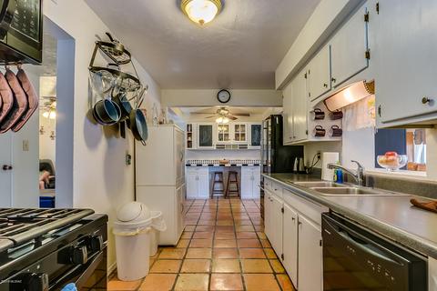 6322 Eli Dr, Tucson, AZ 85710 photo 13