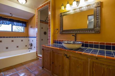 7666 E Dayview Cir, Tucson, AZ 85750 photo 15
