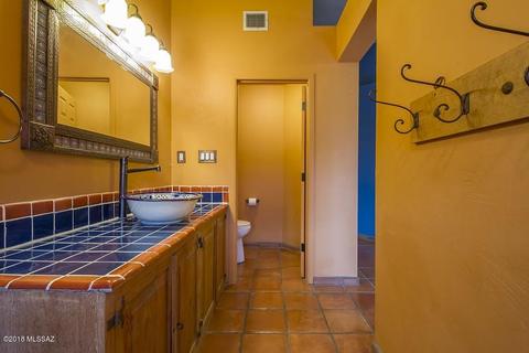 7666 E Dayview Cir, Tucson, AZ 85750 photo 17