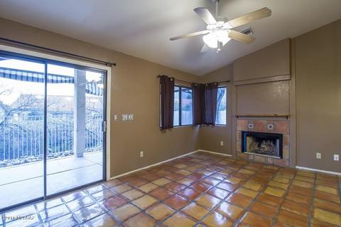 7666 E Dayview Cir, Tucson, AZ 85750 photo 11