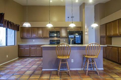 7666 E Dayview Cir, Tucson, AZ 85750 photo 8