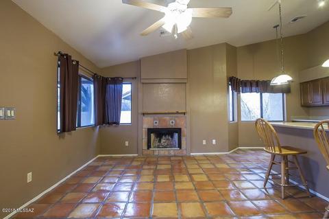 7666 E Dayview Cir, Tucson, AZ 85750 photo 12