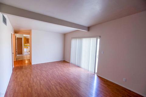 6743 E Montecito Dr, Tucson, AZ 85710 photo 5