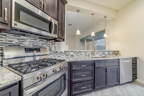1028 S Grantham Dr, Vail, AZ 85641 photo 9