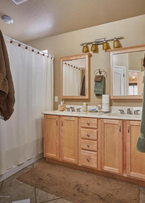 10484 E Geyer Willow, Tucson, AZ 85747 photo 17