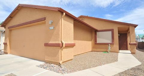 6072 N Raspberry Ct, Tucson, AZ 85741 photo 3