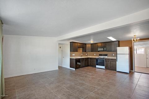 4818 E 28th St, Tucson, AZ 85711 photo 5