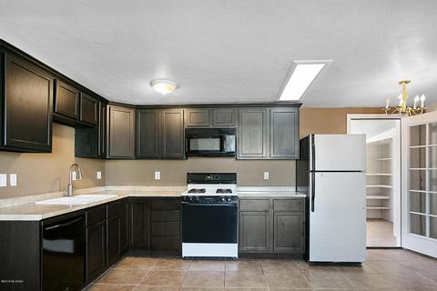 4818 E 28th St, Tucson, AZ 85711 photo 6
