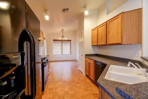 9669 E Belasco Loop, Tucson, AZ 85748 photo 6