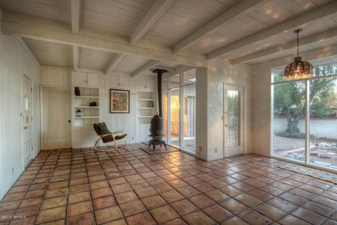 2221 E 9th St, Tucson, AZ 85719 photo 5