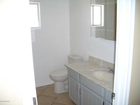 10261 E Glenn St, Tucson, AZ 85749 photo 9