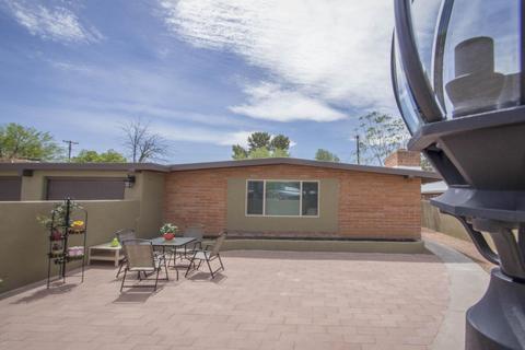 5728 E 4th St, Tucson, AZ 85711 photo 1
