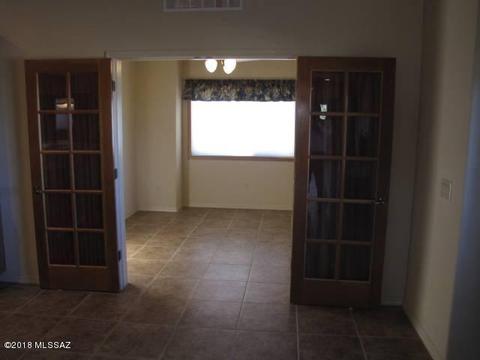 231 N Solar Dr, Vail, AZ 85641 photo 6