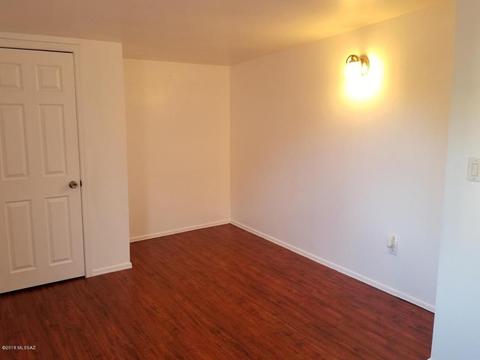 2243 E 18th St, Tucson, AZ 85719 photo 3