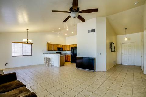 566 W Willis Pl, Vail, AZ 85641 photo 5