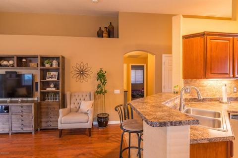 9656 E Belasco Loop, Tucson, AZ 85748 photo 12