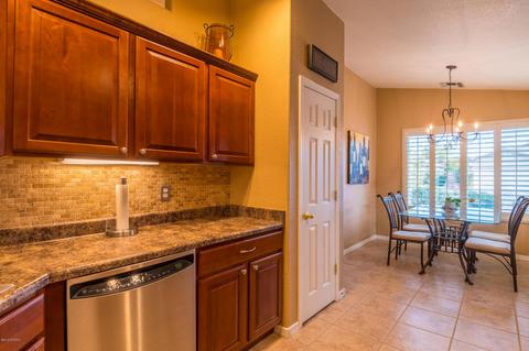 9656 E Belasco Loop, Tucson, AZ 85748 photo 10