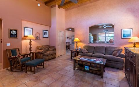 10366 E Cele Peterson Ln, Tucson, AZ 85747 photo 8