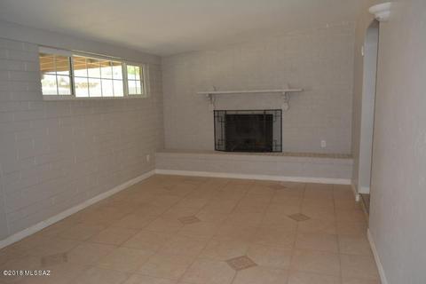 4833 E Montecito St, Tucson, AZ 85711 photo 10