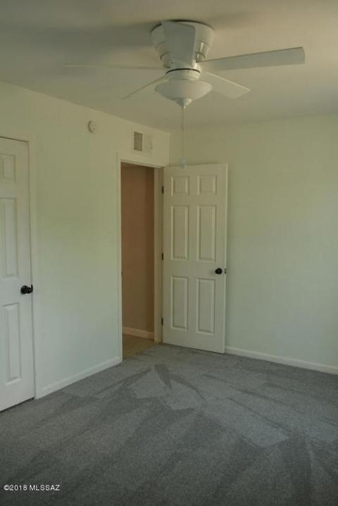 4833 E Montecito St, Tucson, AZ 85711 photo 16