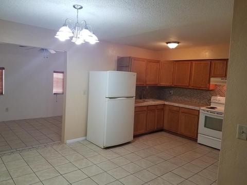 9436 E Simon Pl, Tucson, AZ 85710 photo 6