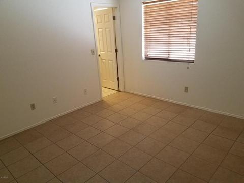 9436 E Simon Pl, Tucson, AZ 85710 photo 13