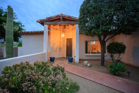 481 E Deers Rest Pl, Tucson, AZ 85704 photo 2