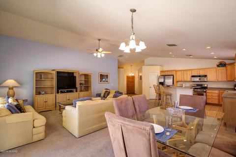 10512 E Feltleaf Willow Trl, Tucson, AZ 85747 photo 3