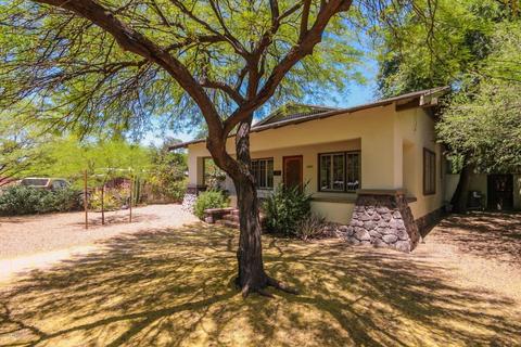 425 E 1st St, Tucson, AZ 85705 photo 8