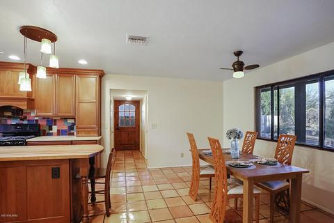 1101 E Via Lucerna, Tucson, AZ 85718 photo 13
