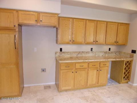 9095 N Eaglestone Loop, Tucson, AZ 85742 photo 11