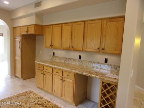 9095 N Eaglestone Loop, Tucson, AZ 85742 photo 12