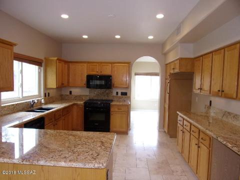 9095 N Eaglestone Loop, Tucson, AZ 85742 photo 9