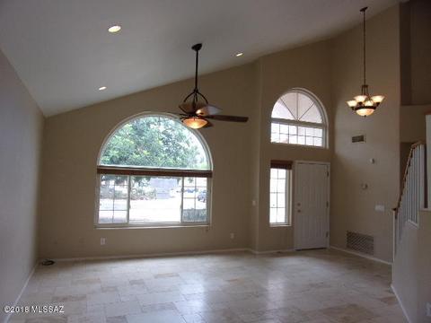 9095 N Eaglestone Loop, Tucson, AZ 85742 photo 6