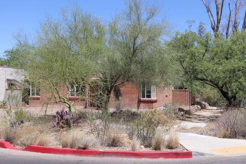 1749 E 9th St, Tucson, AZ 85719 photo 1
