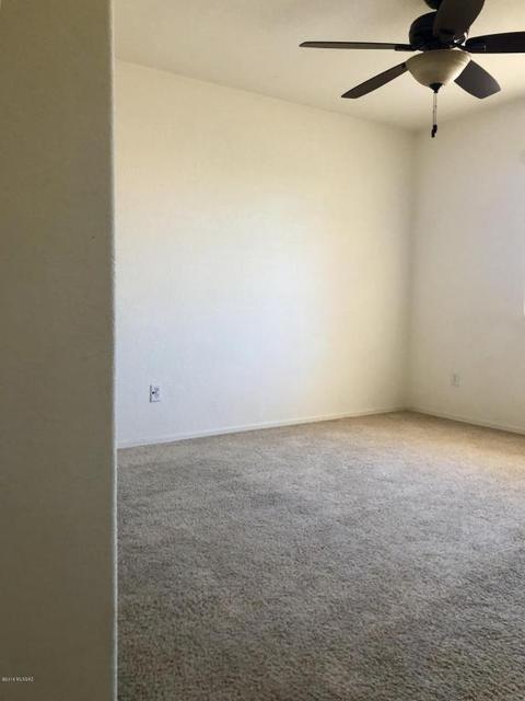 10286 E Buffaloberry Loop, Tucson, AZ 85748 photo 17