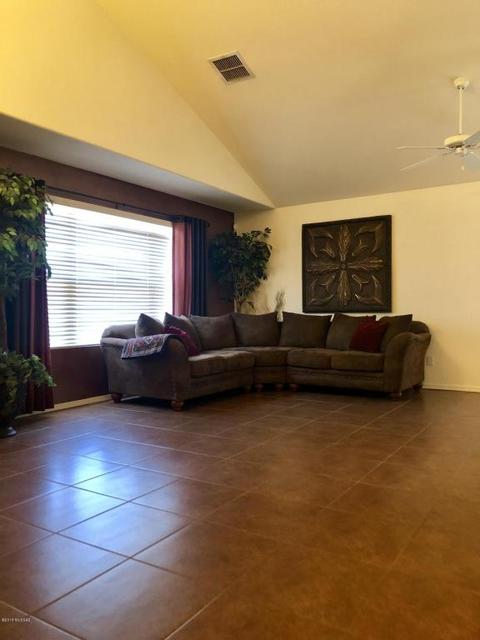 10286 E Buffaloberry Loop, Tucson, AZ 85748 photo 3