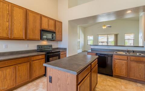 10489 E Bishop Ln, Vail, AZ 85641 photo 8