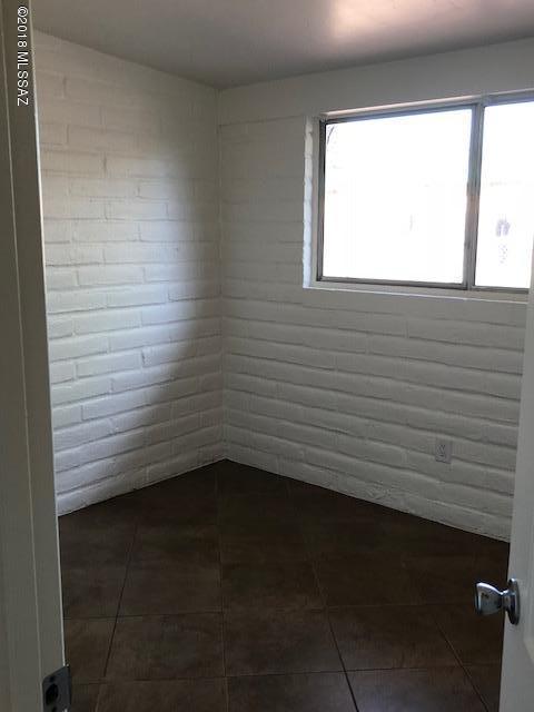 5809 E Bellevue St, Tucson, AZ 85712 photo 8