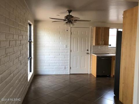 5809 E Bellevue St, Tucson, AZ 85712 photo 3