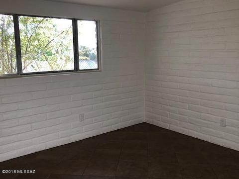 5809 E Bellevue St, Tucson, AZ 85712 photo 10