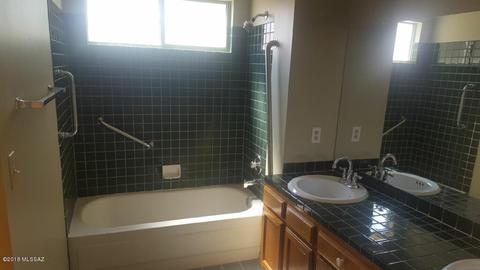 3518 W Thundercloud Loop, Tucson, AZ 85742 photo 9