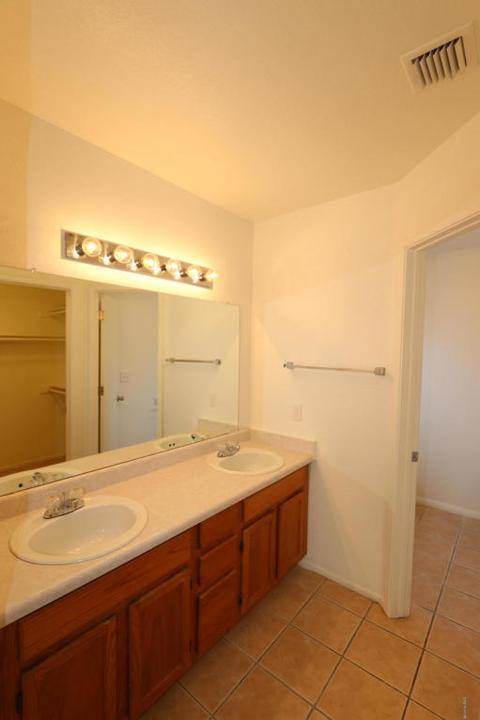 5418 S Wembly Rd, Tucson, AZ 85746 photo 7