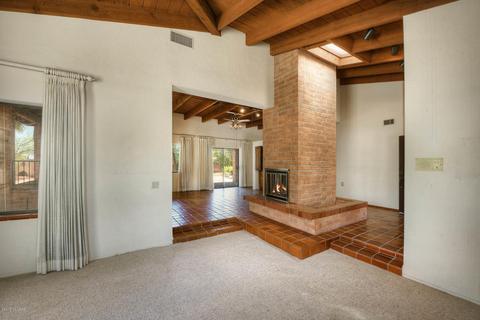 70 E Calle Cinco Vecinos, Tucson, AZ 85704 photo 6