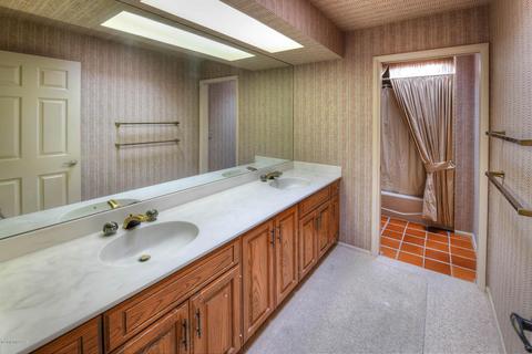 70 E Calle Cinco Vecinos, Tucson, AZ 85704 photo 19