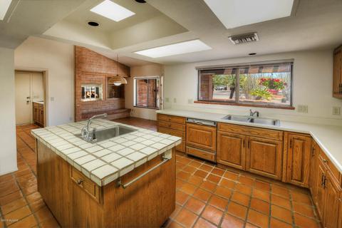 70 E Calle Cinco Vecinos, Tucson, AZ 85704 photo 11